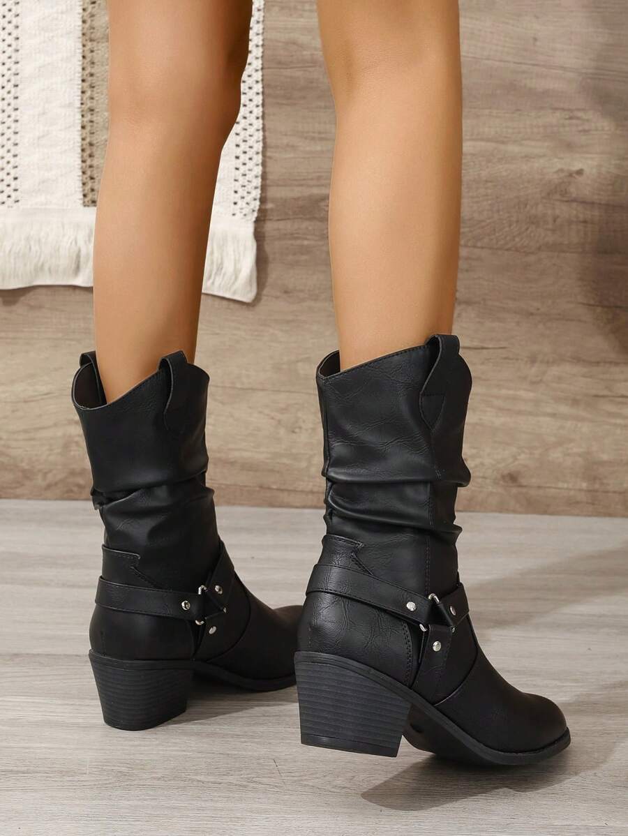 Freizeit-Reitstiefel mit Schnallenverzierung, wadenhoch