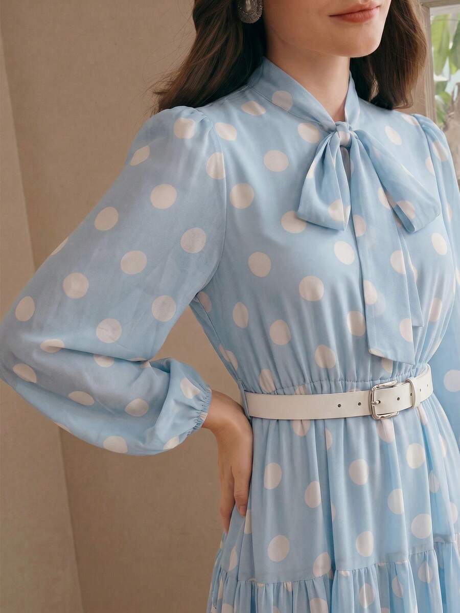 Elegantes Damen-Kleid aus Chiffon mit Polka-Dot-Muster, Spitzendetails und Bindegürtel